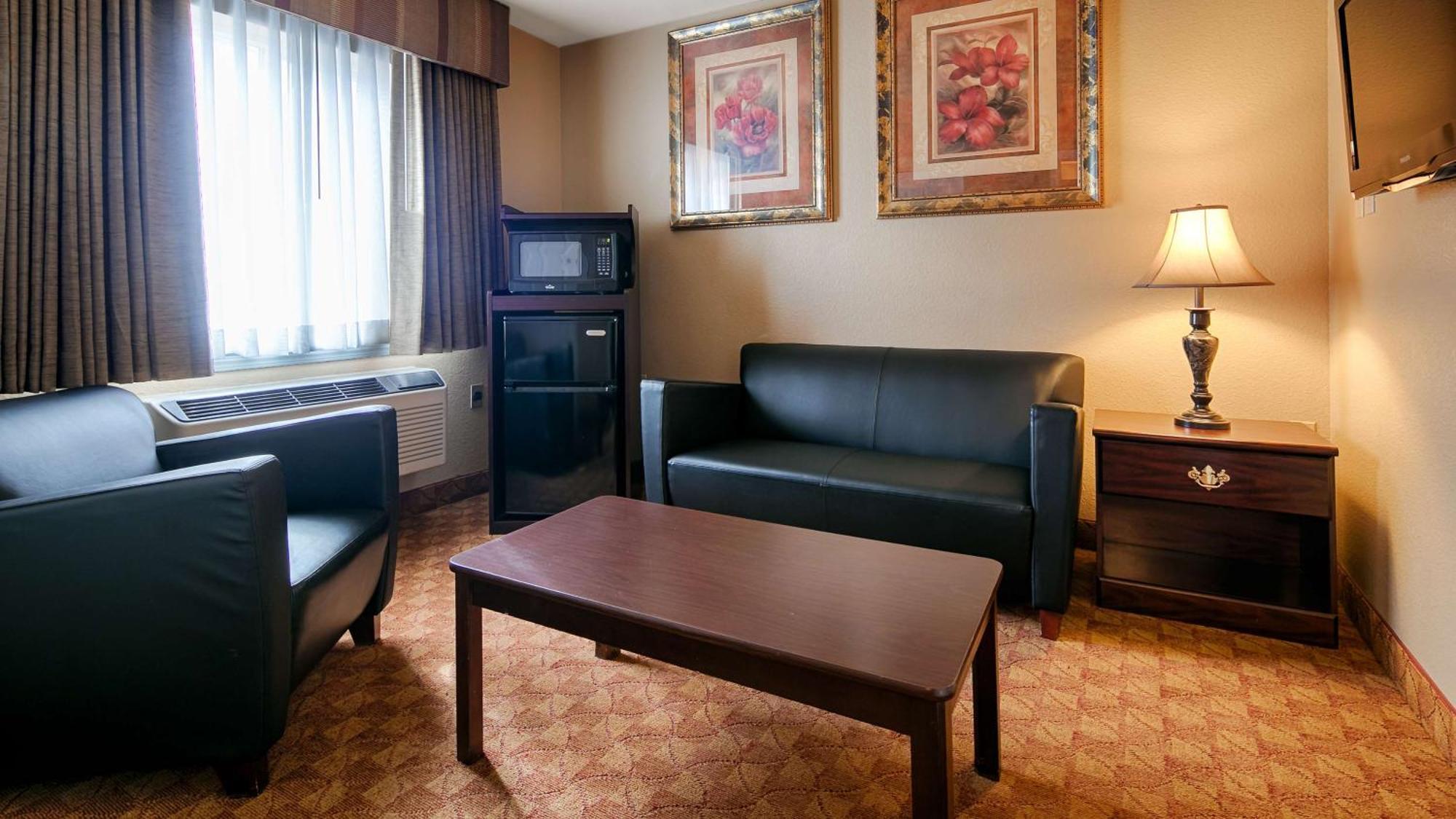 Best Western Fallon Inn & Suites מראה חיצוני תמונה